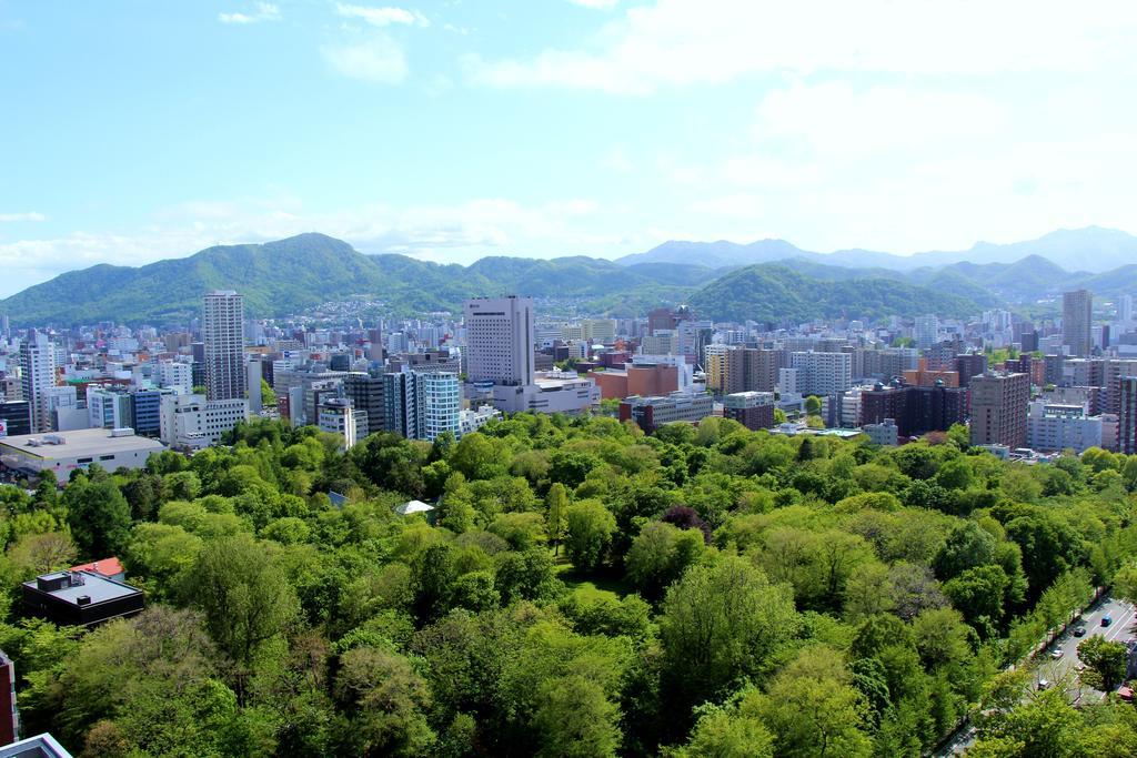 Keio Plaza Hotel Sapporo Bagian luar foto